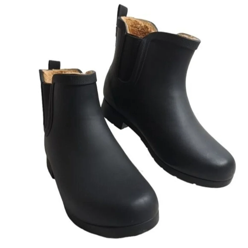 Chooka Women's Waterproof Black Ankle‎ Boots Faux Fur Size 8